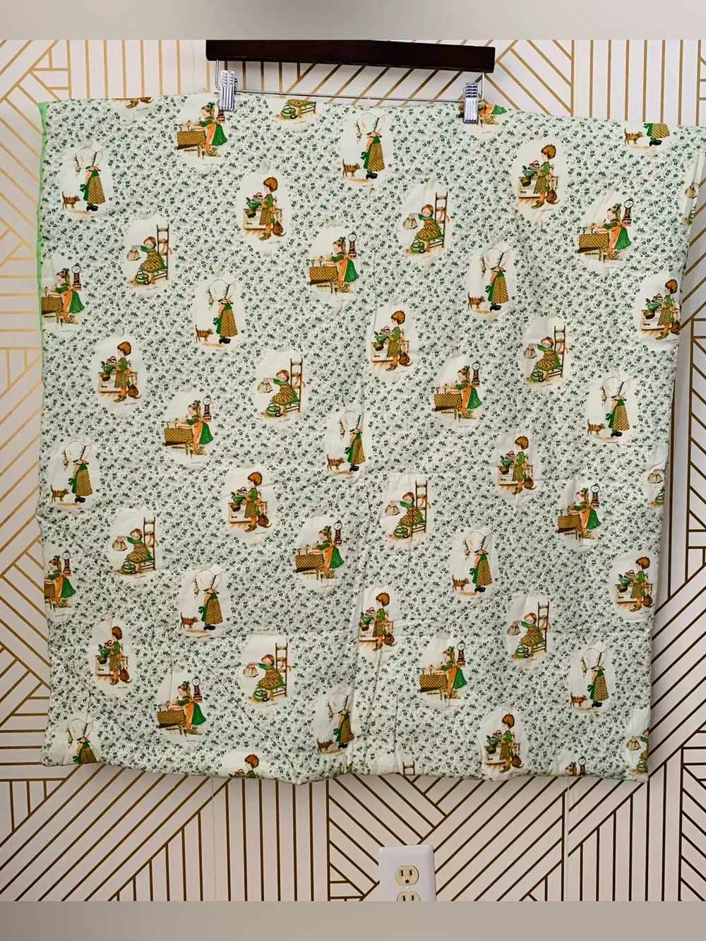 Vintage Holly Hobbie Crib Quilt floral green chores & tasks 70 x 34” flowers